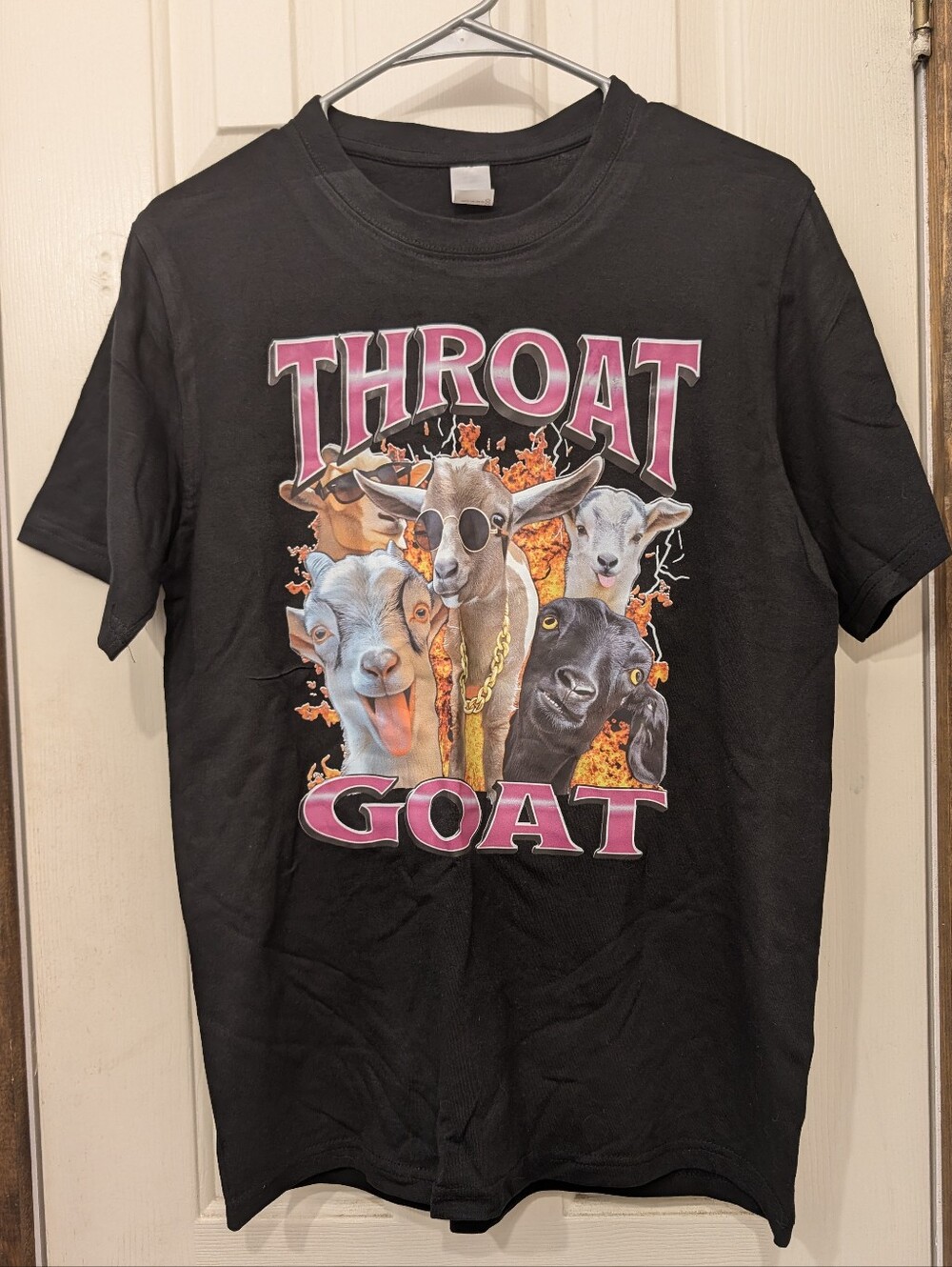 NWOT Unisex Black Tee Size Small Funny Joke Novelty Goats Men's Women's Shirt